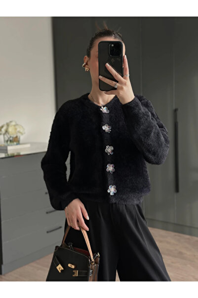 MATTİMODA Kadın Papatya Düğmeli Regular Siyah Peluş Hırka