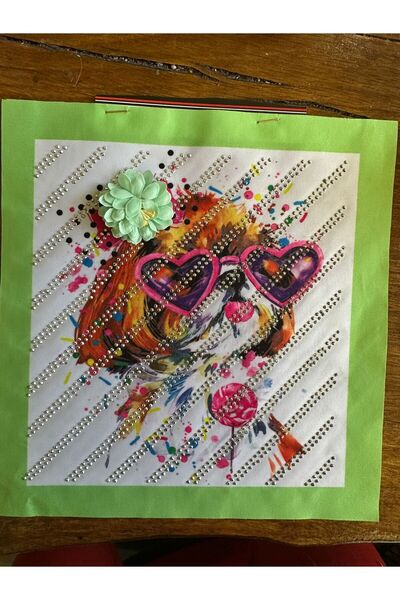 Gönülden Tasarım 24x23 cm kameni vez, reljefni cvetni pas sa naočarima, grb, ...