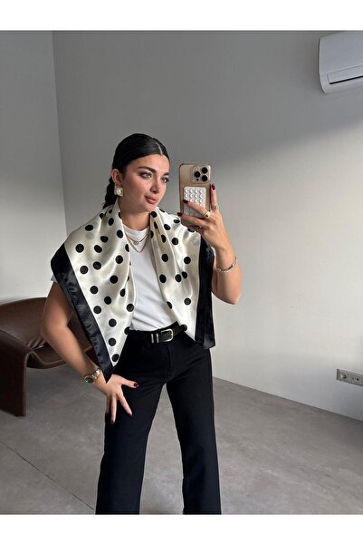 Bade Butik Siyah Puantiyeli Fular