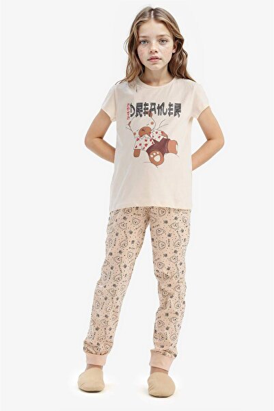 DeFacto طقم بيجامة بناتي مطبوع بأكمام قصيرة من الأعلى وجزء سفلي منقوش E2222A8...