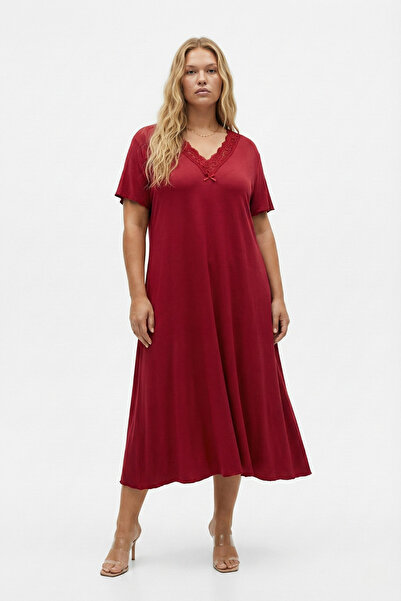 Talvien Bambu Kumaş Dantel Yaka Detaylı Battal Beden Kloş Elbise