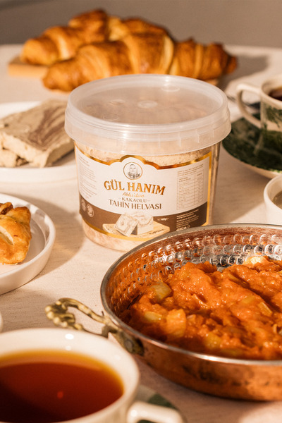Gülhanım Abla Tahini Halva with Cocoa 460g