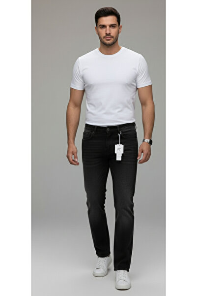 Forever Clever Black Color Regular Waist Regular Leg Denim Pants