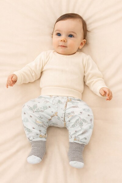 Kindo Baby سروال للأطفال مع جوارب مدمجة، سروال ذاتي الارتداء للجوارب، 100% قطن