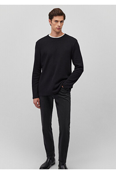 Mavi Μαύρο μπλουζάκι με μακριά μανίκια Regular Fit / Normal Cut 0611925-900