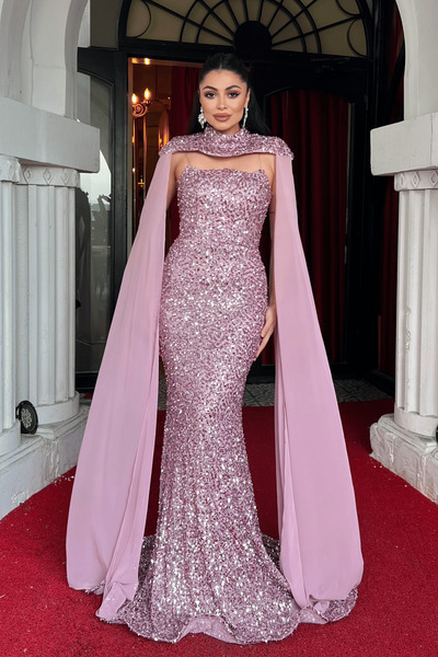 giyimmasalı فستان سهرة بتفاصيل من قماش الترتر - بودرة