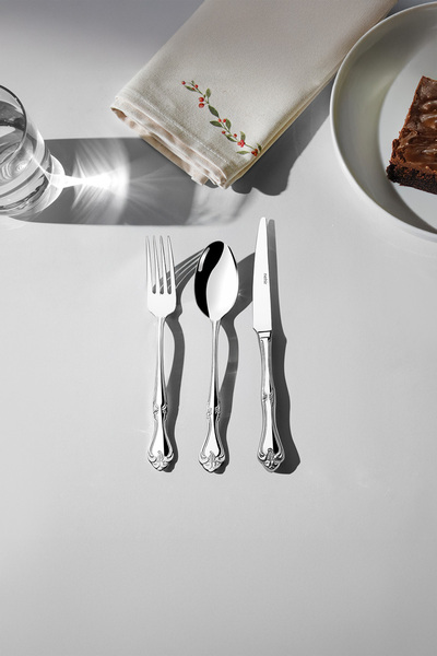 Nehir Lalezar Sade 6 Kişilik 18 Parça Kutulu Tatlı Çatal Kaşık Bıçak Takımı