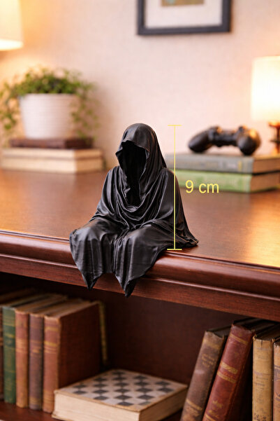 The Plasti Kitaplık - Gamer Dekorasyonu Ghost Azrail Kitaplık Figürü
