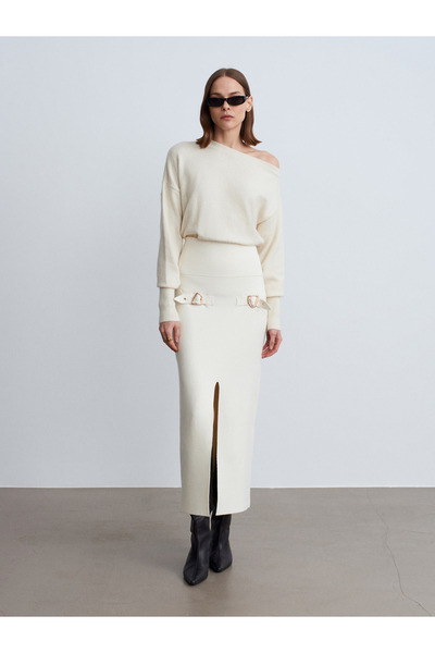 Dilvin 80127 AKSESUAR DETAYLI YIRTMAÇLI TRİKO HIRKA