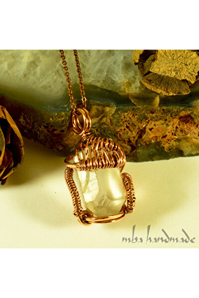 mba handmade jewelry قلادة من الكوارتز الكريستالي مصنوعة يدويًا من النحاس النقي