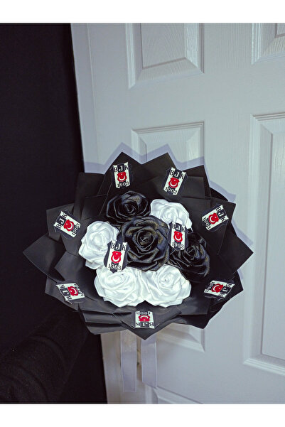 Floweroloji Beşiktaş Temalı Solmayan Gül Buketi 🖤🤍