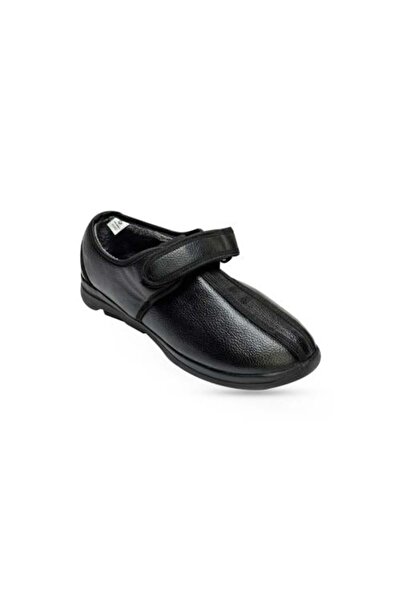 EXPERT Comfortable closed shoe for size 42 patients