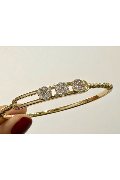 GLOW ACCESSORIES BAE سوار نسائي فاخر من الفولاذ المقاوم للصدأ بتصميم VIP