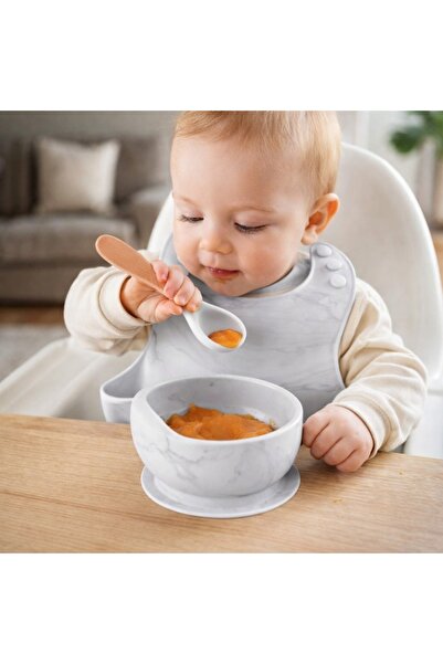 HANNA Set din silicon cu bol bavetica si lingurita pentru bebe - Gri deschis