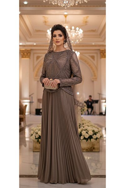 Thara royal evening dress