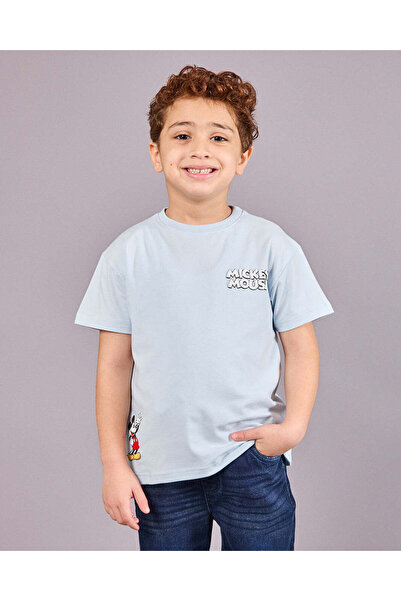 REDTAG تيشيرت للأولاد الصغار باللون الأزرق مطبوع عليه صورة ميكي ماوس من الأما...