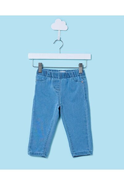 REDTAG بنطلون جينز ضيق محبوك للأطفال الرضع، لون أزرق فاتح