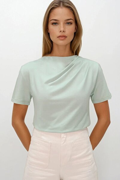 Trend Alaçatı Stili Kadın Çağla Yeşili Dik Yaka Omuzu Drapeli Cotton Bluz Vs0...