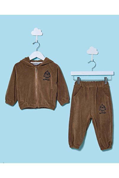 REDTAG طقم رياضي للأولاد الرضع بني اللون بغطاء رأس رأس وسحاب أمامي (قطعتان)