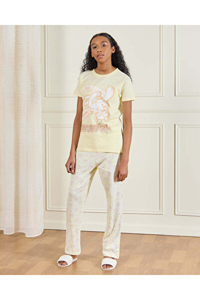 REDTAG طقم بيجاما أبيض وأصفر للبنات الكبيرات (قطعتان)