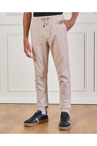 REDTAG بنطال رياضي بيج اللون للأولاد الكبار، سهل الارتداء