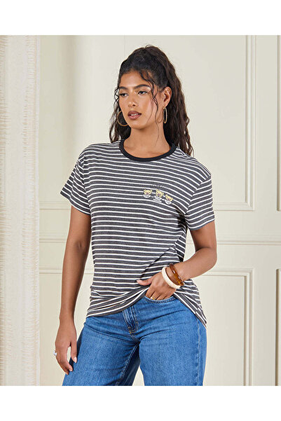 REDTAG تي شيرت نسائي مخطط باللونين الأبيض والأسود