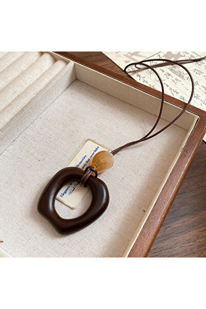 Choice قلادة ستايل 2 بتصميم عتيق من الراتنج والخشب للنساء، بنية اللون، مجوفة،...