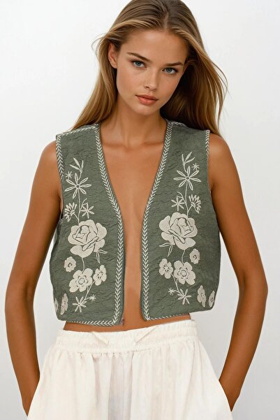 Trend Alaçatı Stili Women's Khaki Embroidery Detailed Lined Textured Crop Vest Vs00242