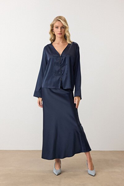 Trend Alaçatı Stili Women's Navy Blue V-Neck Button Detailed Satin Double Sui...