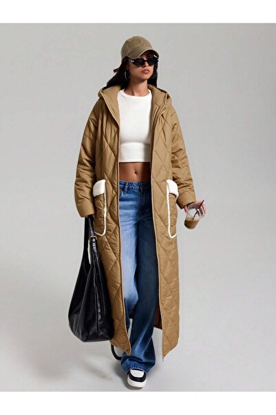 Podyum Park معطف نسائي طويل منتفخ قصة فضفاضة بغطاء رأس