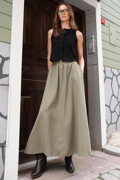 Trend Alaçatı Stili Women's Khaki Elastic Waist Belt Detailed Double Pocket Midi Skirt Vs01210