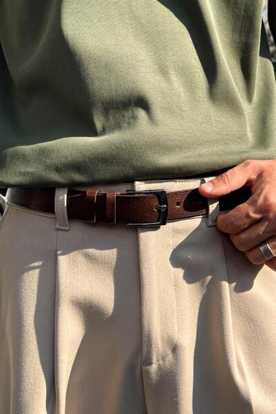 Flaw Wear حزام جلدي أساسي رفيع باللون البني