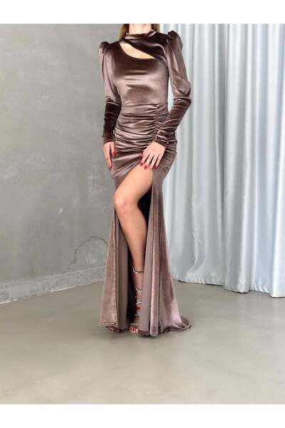 Modafeminen Kadife Dekolteli Uzun Gece Elbise 582280 KAHVE