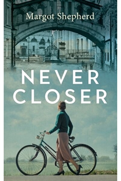 INDEPENDENT CAT Niciodată mai aproape: Un roman despre un jurnal care deschid...