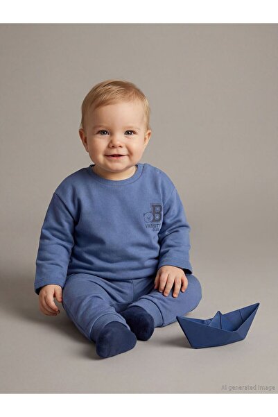 LC Waikiki طقم بيجامة بيبي بوي برقبة دائرية