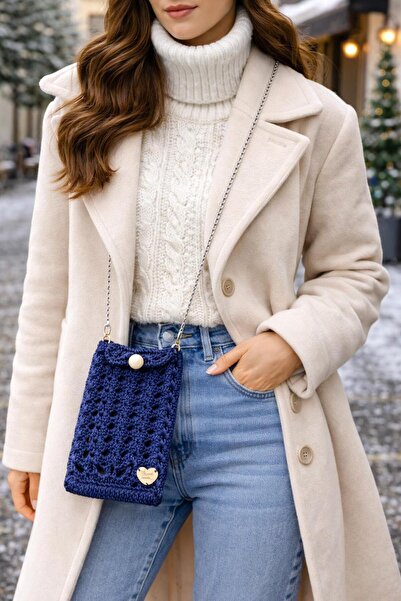 one depot only for quality life Örgü telefon çantası