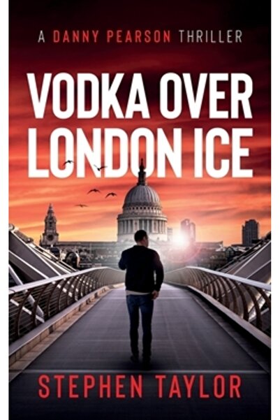 INDEPENDENT CAT Vodcă peste gheață londoneză