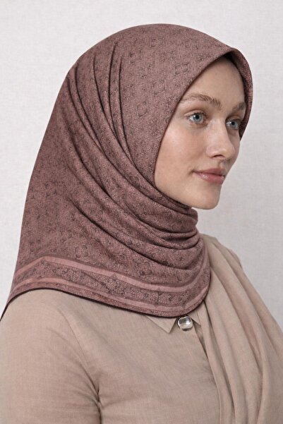 Levidor Lotus Pattern Scarf - 06104-13