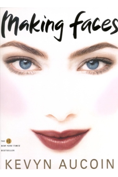 Little, Brown and Company Făcând grimase