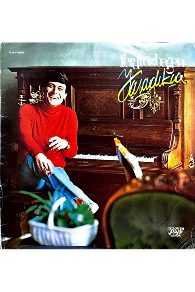 Kadıköy Plak Kulübü Ferdi Özbeğen – Yaşadıkça LP