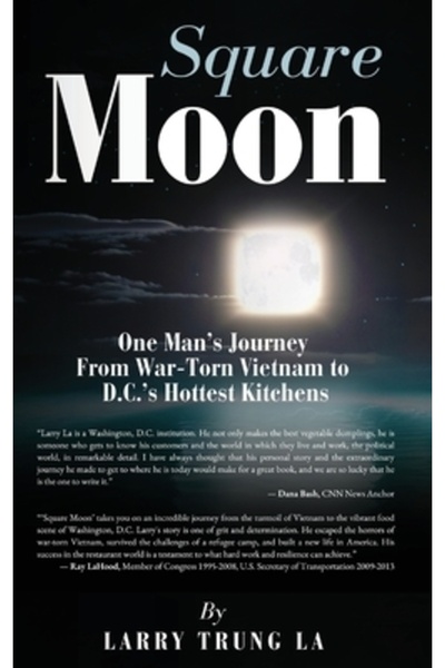 INDEPENDENT CAT Luna Pătrată: Călătoria unui om din Vietnamul sfâșiat de răzb...