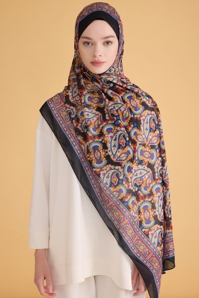 Belli 29 Fresh Tela Shawl 2