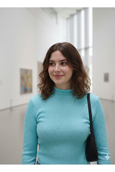 MADAM SHİLA Turquoise Half Turtleneck Crop Body Slimfit Cotton Wrinkled Fabri...