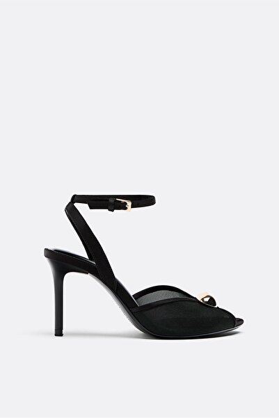 Stradivarius Heeled mesh sandals with metal detailing