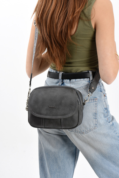 MEGA Jasminel Lizbon Yumuşak Deri Şık Ve Fonksiyonel Çapraz Ve Omuz Çantası