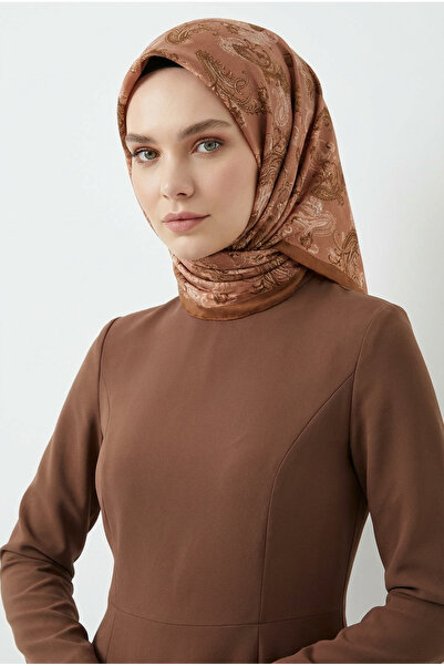 Akel Spring Scarf Historic Floral Pattern