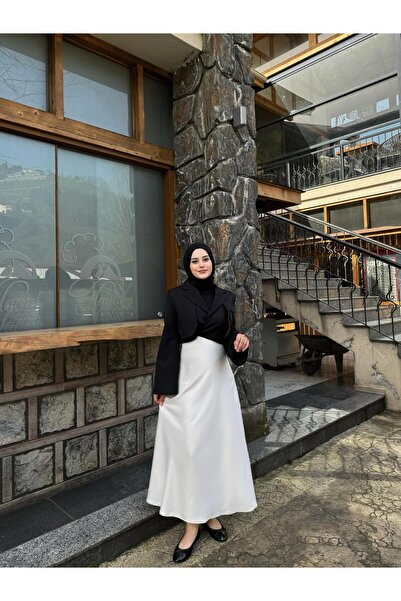 By Atelier Beyaz Kloş Saten Etek