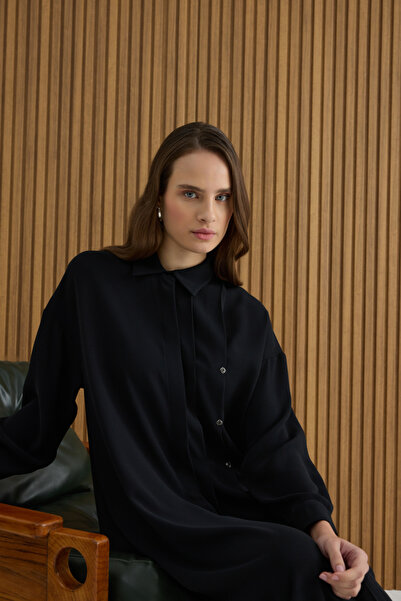 Aker Siyah Koza Logolu Elbise