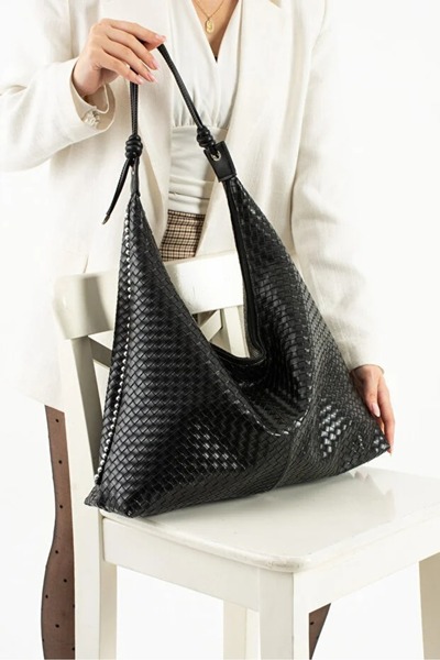 ALTUNORDU AVM حقيبة نسائية حقيبة كتف منسوجة بتفاصيل تروك راجين