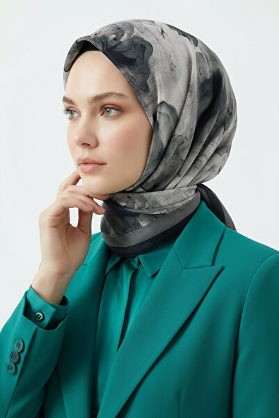 Akel Spring Scarf Pastel Floral Pattern New